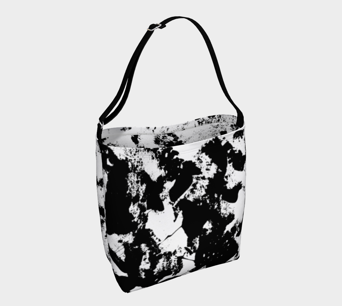 preview-day-tote-4872667-front.png